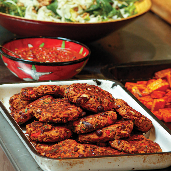 Kidney Bean Burgers with Harissa Dip No Meat May